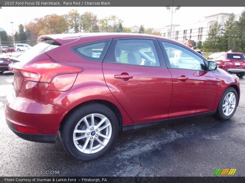 Race Red / Charcoal Black 2015 Ford Focus SE Hatchback