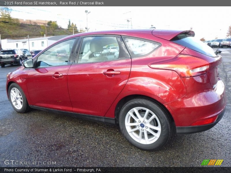 Race Red / Charcoal Black 2015 Ford Focus SE Hatchback