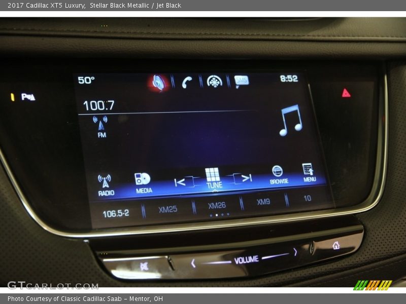 Stellar Black Metallic / Jet Black 2017 Cadillac XT5 Luxury