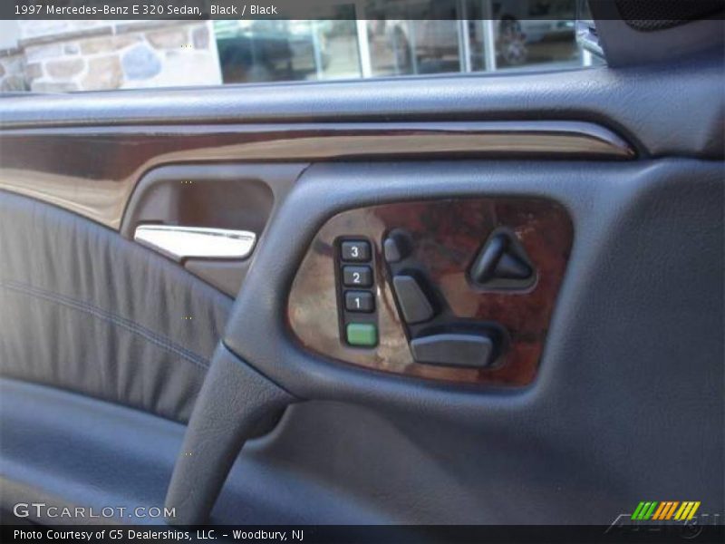 Black / Black 1997 Mercedes-Benz E 320 Sedan