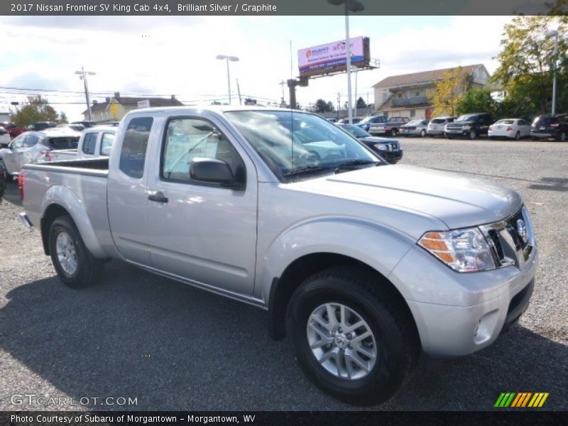 Front 3/4 View of 2017 Frontier SV King Cab 4x4