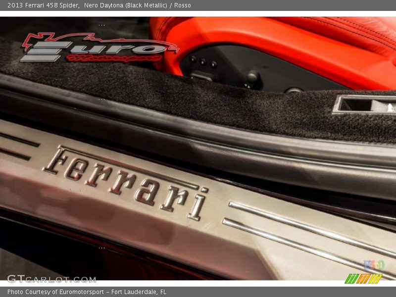 Nero Daytona (Black Metallic) / Rosso 2013 Ferrari 458 Spider