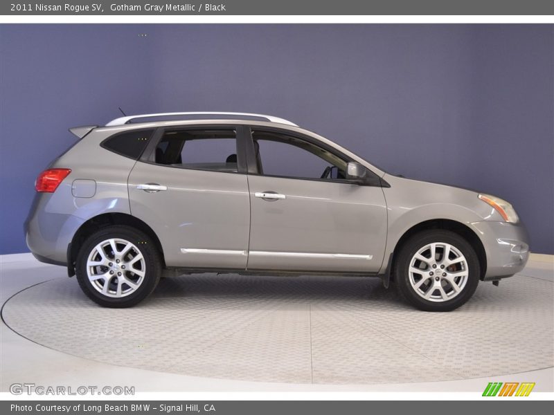 Gotham Gray Metallic / Black 2011 Nissan Rogue SV