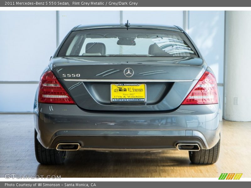 Flint Grey Metallic / Grey/Dark Grey 2011 Mercedes-Benz S 550 Sedan