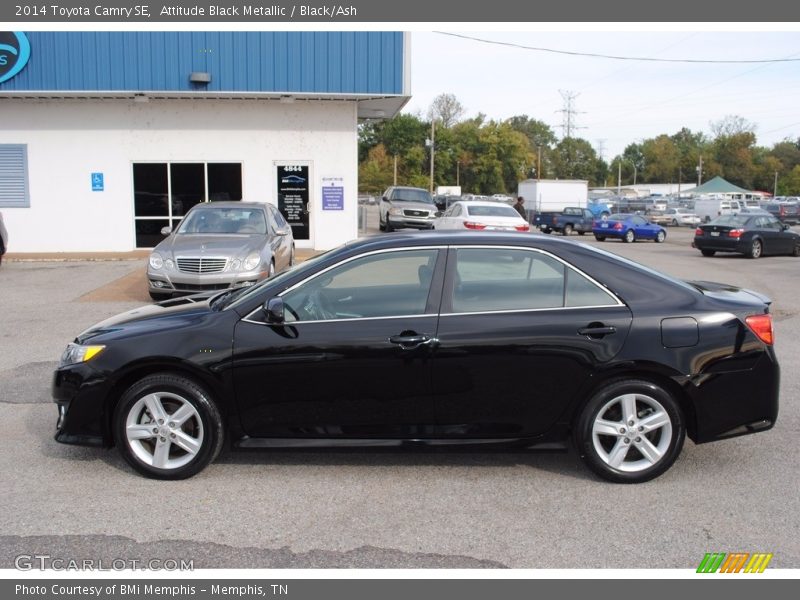Attitude Black Metallic / Black/Ash 2014 Toyota Camry SE