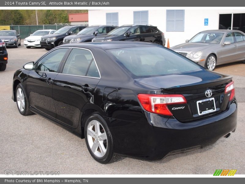 Attitude Black Metallic / Black/Ash 2014 Toyota Camry SE