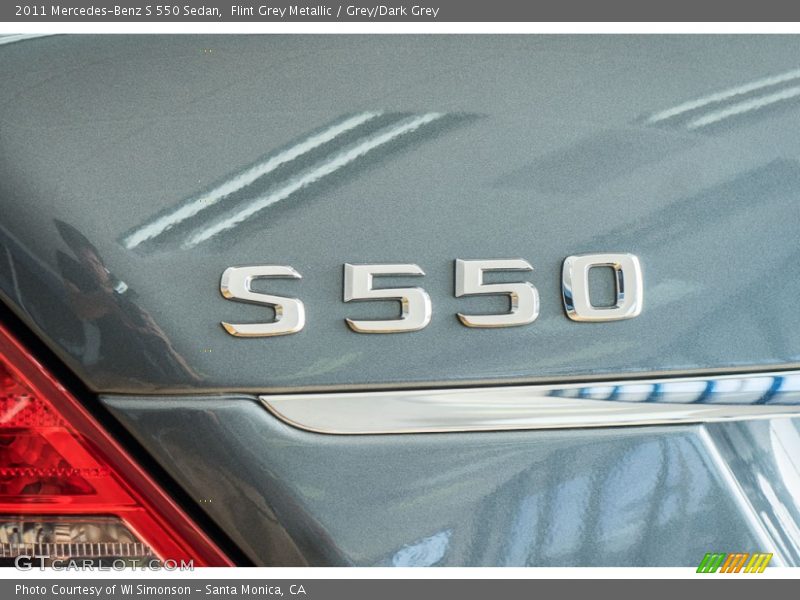 Flint Grey Metallic / Grey/Dark Grey 2011 Mercedes-Benz S 550 Sedan