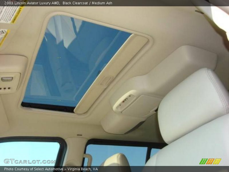 Black Clearcoat / Medium Ash 2003 Lincoln Aviator Luxury AWD