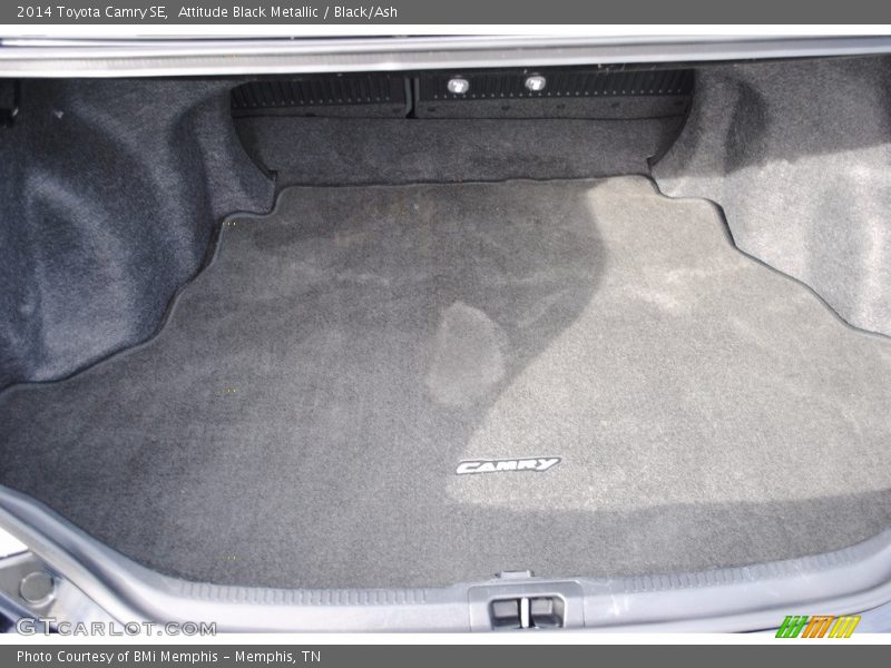 Attitude Black Metallic / Black/Ash 2014 Toyota Camry SE