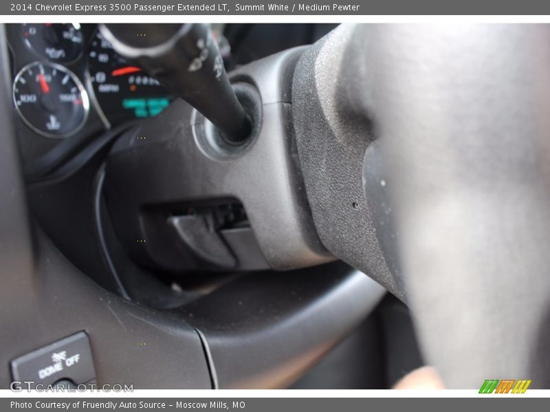 Summit White / Medium Pewter 2014 Chevrolet Express 3500 Passenger Extended LT