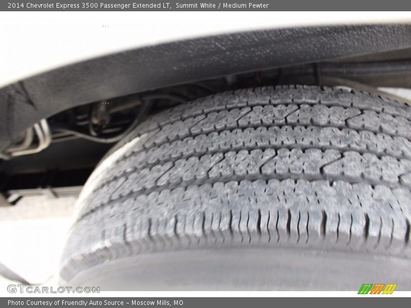 Summit White / Medium Pewter 2014 Chevrolet Express 3500 Passenger Extended LT