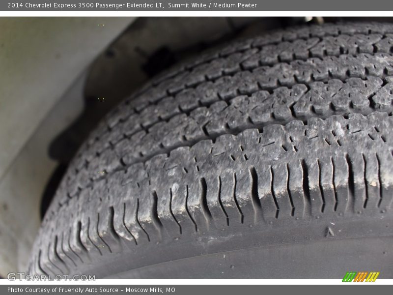 Summit White / Medium Pewter 2014 Chevrolet Express 3500 Passenger Extended LT