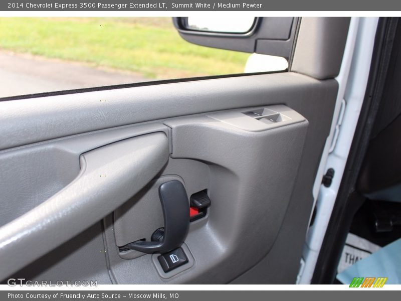 Summit White / Medium Pewter 2014 Chevrolet Express 3500 Passenger Extended LT