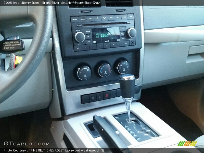 Bright Silver Metallic / Pastel Slate Gray 2008 Jeep Liberty Sport