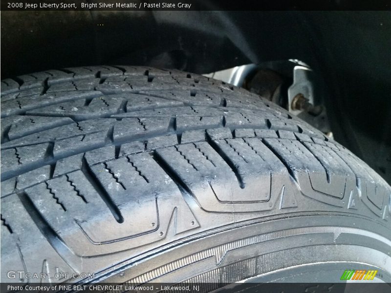 Bright Silver Metallic / Pastel Slate Gray 2008 Jeep Liberty Sport