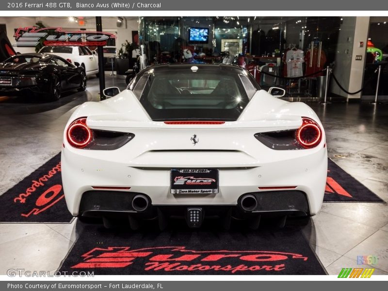 Bianco Avus (White) / Charcoal 2016 Ferrari 488 GTB