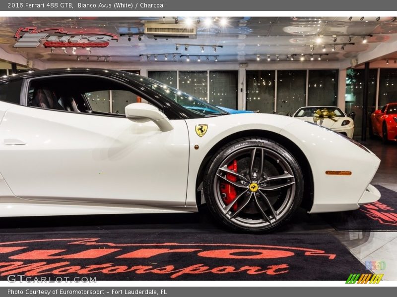 Bianco Avus (White) / Charcoal 2016 Ferrari 488 GTB