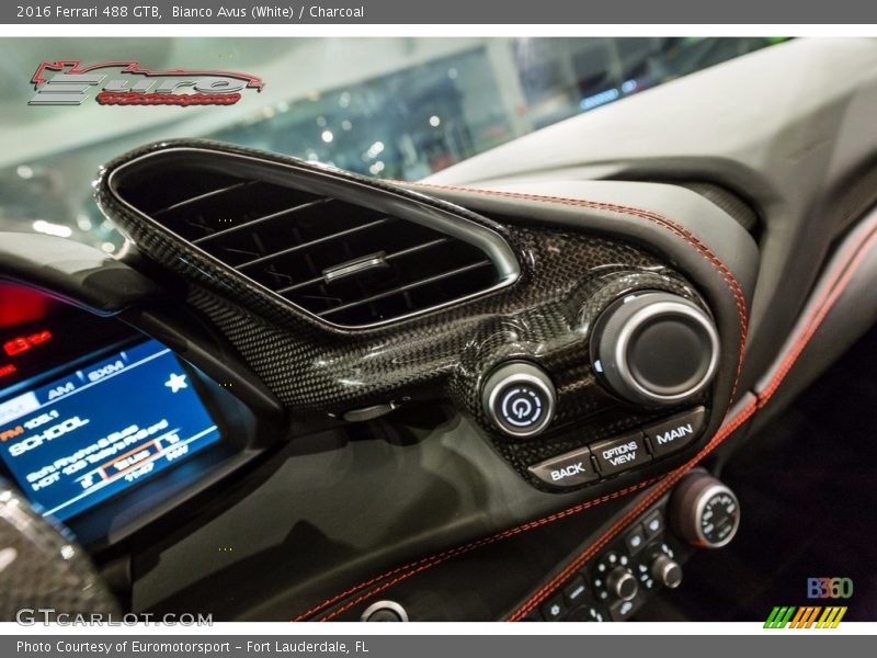 Bianco Avus (White) / Charcoal 2016 Ferrari 488 GTB