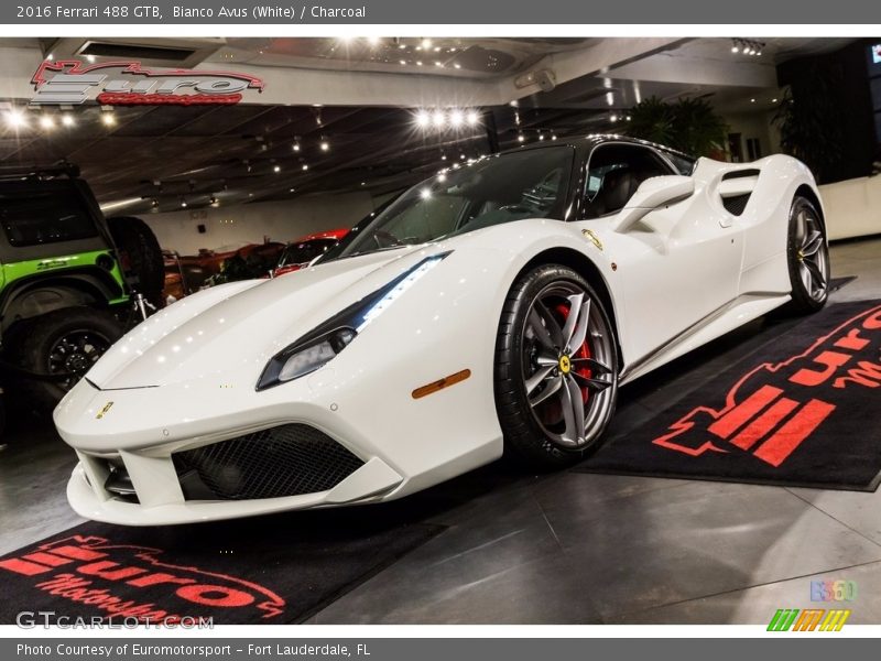 Bianco Avus (White) / Charcoal 2016 Ferrari 488 GTB