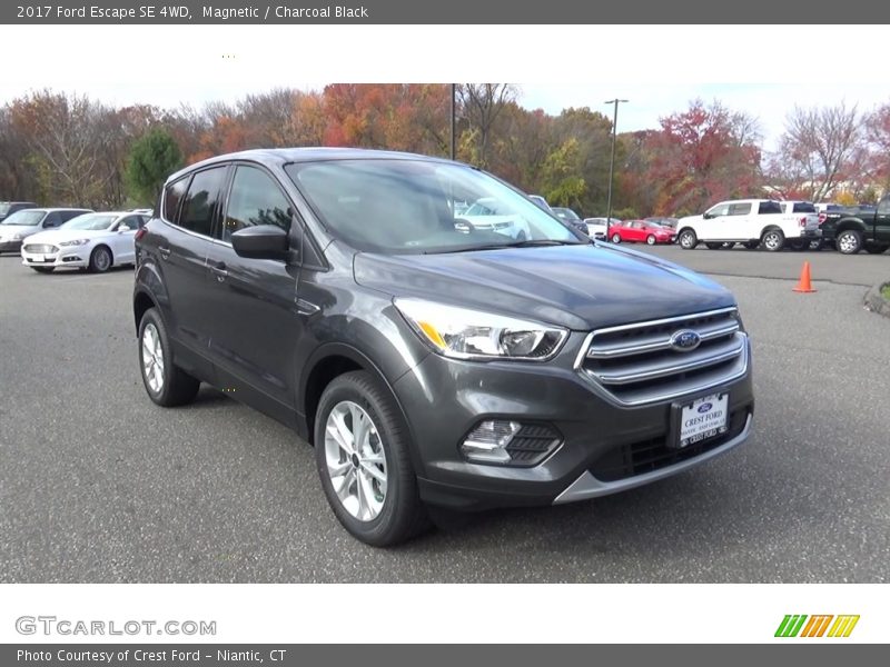 Magnetic / Charcoal Black 2017 Ford Escape SE 4WD