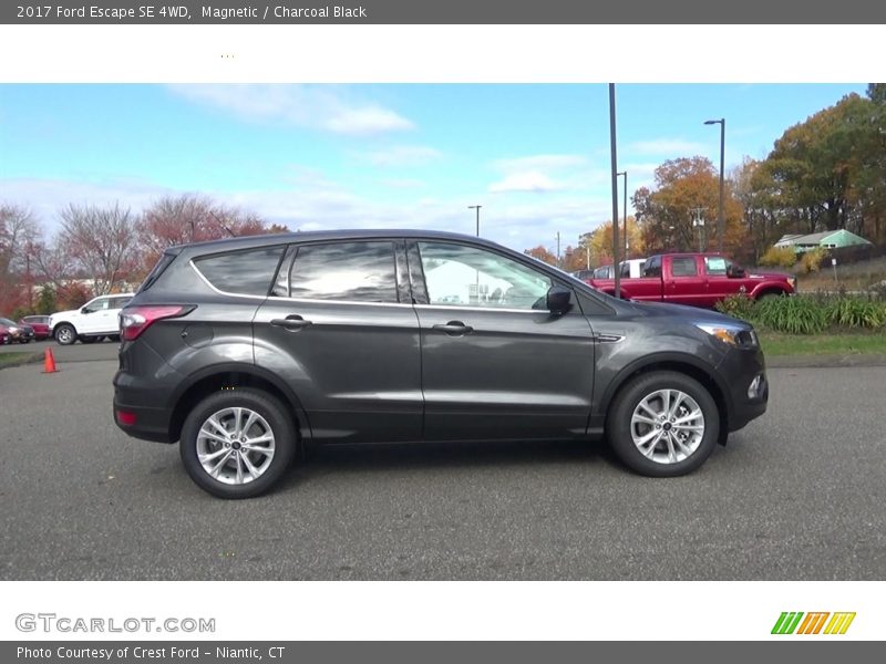 Magnetic / Charcoal Black 2017 Ford Escape SE 4WD