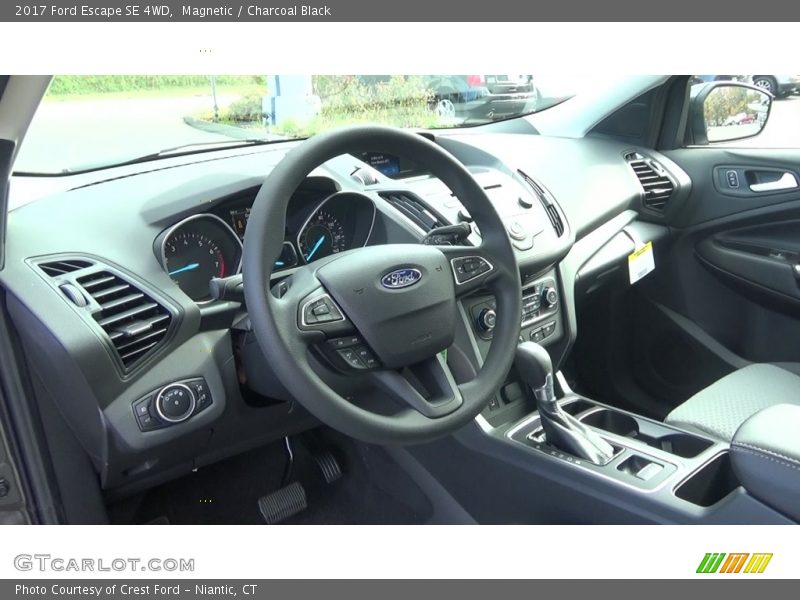 Magnetic / Charcoal Black 2017 Ford Escape SE 4WD
