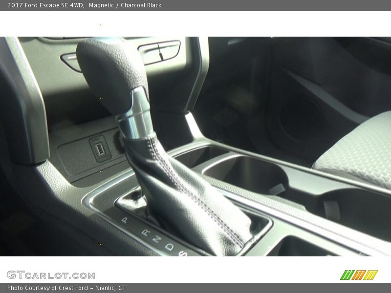 Magnetic / Charcoal Black 2017 Ford Escape SE 4WD