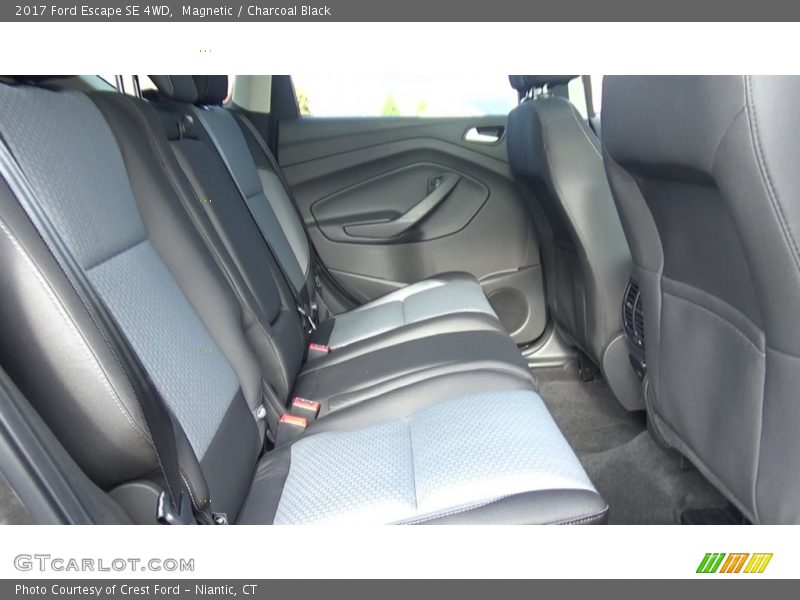 Magnetic / Charcoal Black 2017 Ford Escape SE 4WD