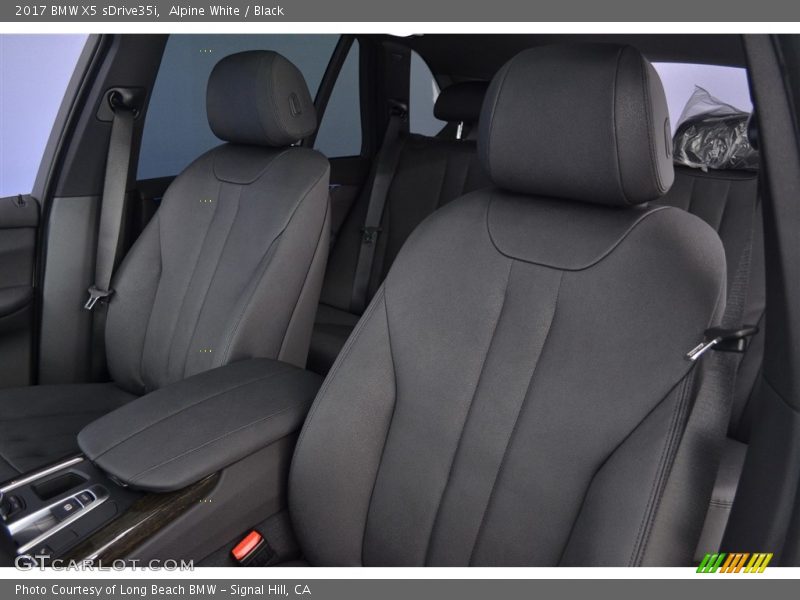 Alpine White / Black 2017 BMW X5 sDrive35i