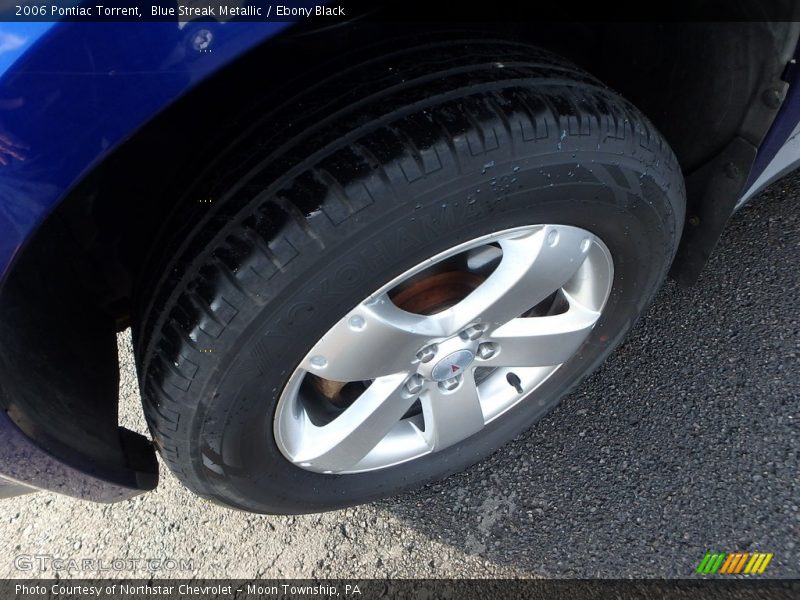 Blue Streak Metallic / Ebony Black 2006 Pontiac Torrent
