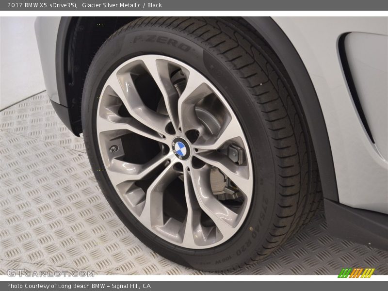 Glacier Silver Metallic / Black 2017 BMW X5 sDrive35i