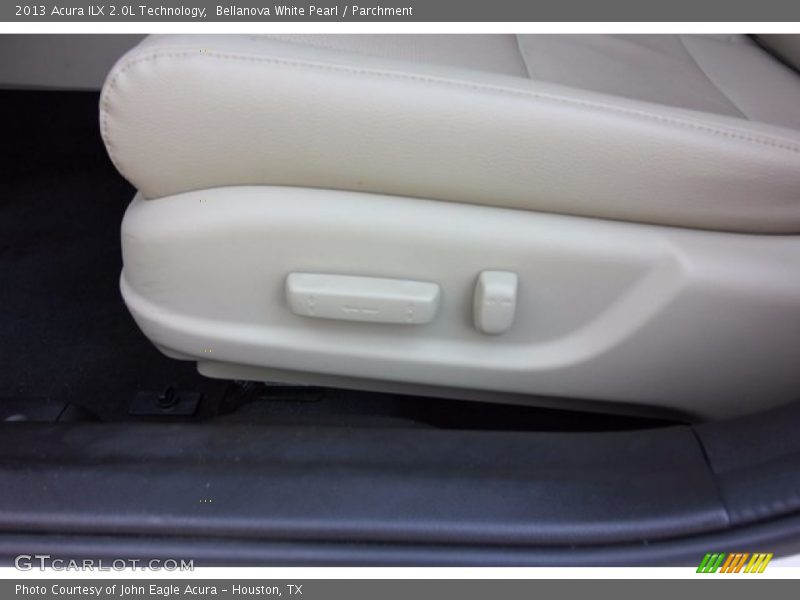 Bellanova White Pearl / Parchment 2013 Acura ILX 2.0L Technology