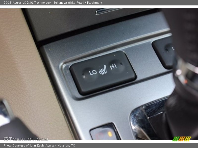 Bellanova White Pearl / Parchment 2013 Acura ILX 2.0L Technology