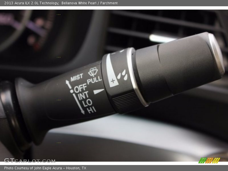 Bellanova White Pearl / Parchment 2013 Acura ILX 2.0L Technology