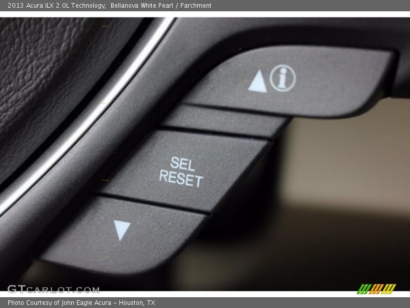 Bellanova White Pearl / Parchment 2013 Acura ILX 2.0L Technology