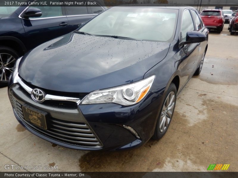 Parisian Night Pearl / Black 2017 Toyota Camry XLE