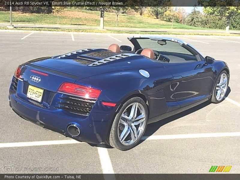 Estoril Blue Crystal Effect / Nougat Brown 2014 Audi R8 Spyder V8