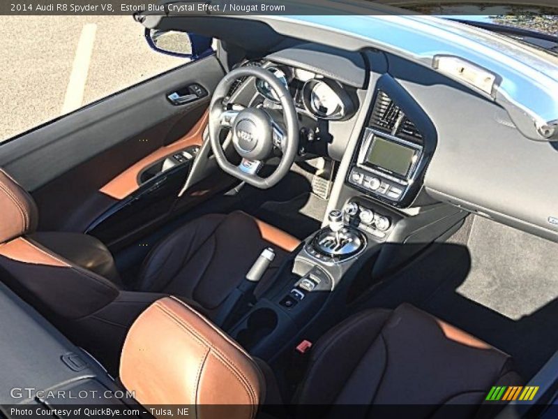  2014 R8 Spyder V8 Nougat Brown Interior