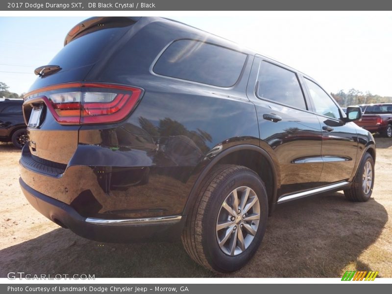 DB Black Crystal / Black 2017 Dodge Durango SXT