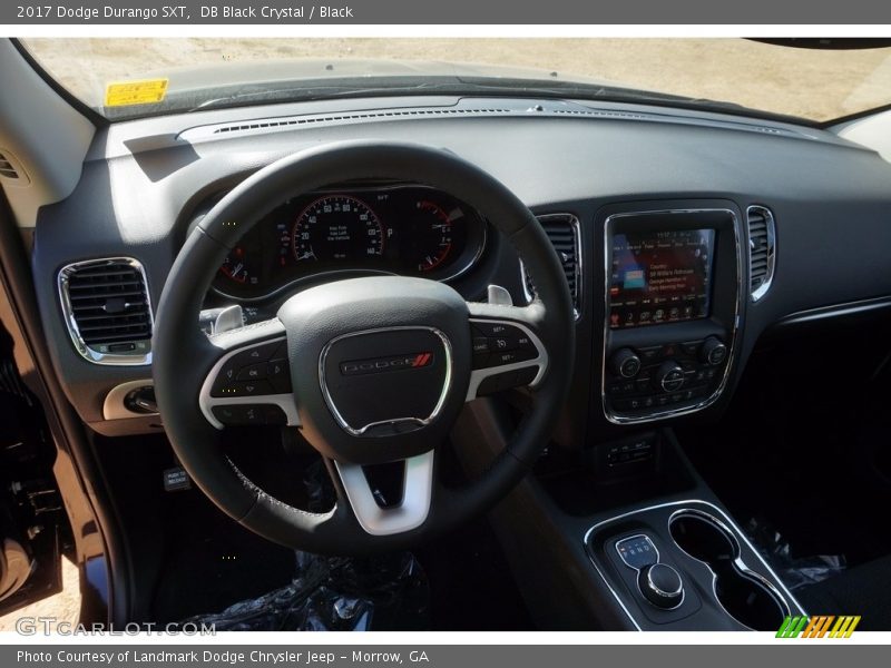 DB Black Crystal / Black 2017 Dodge Durango SXT