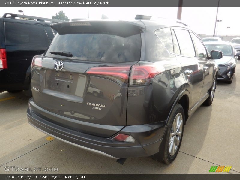 Magnetic Gray Metallic / Black 2017 Toyota RAV4 Platinum