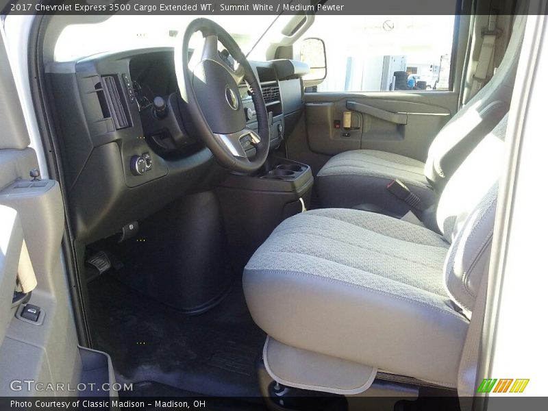 Summit White / Medium Pewter 2017 Chevrolet Express 3500 Cargo Extended WT