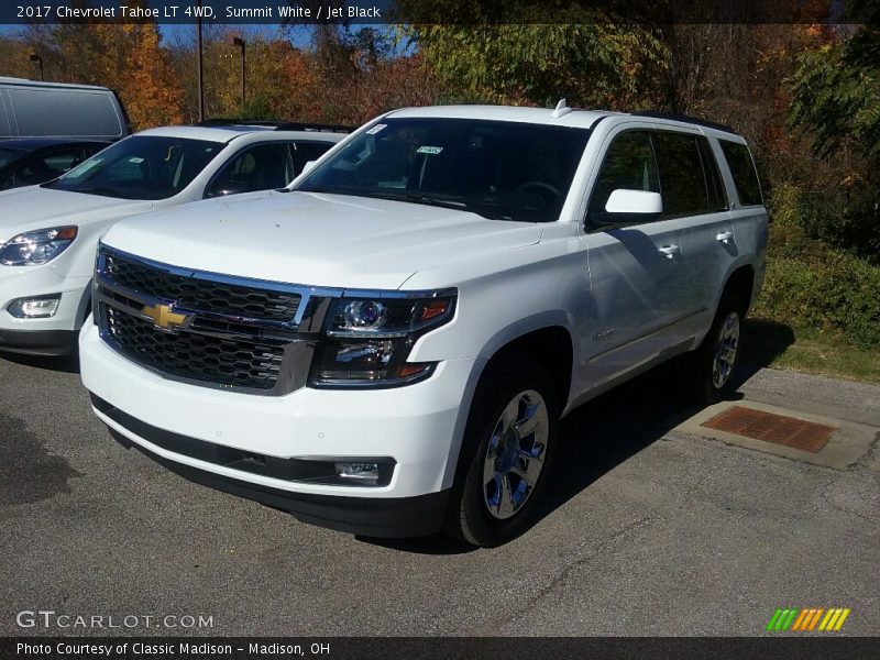 Summit White / Jet Black 2017 Chevrolet Tahoe LT 4WD