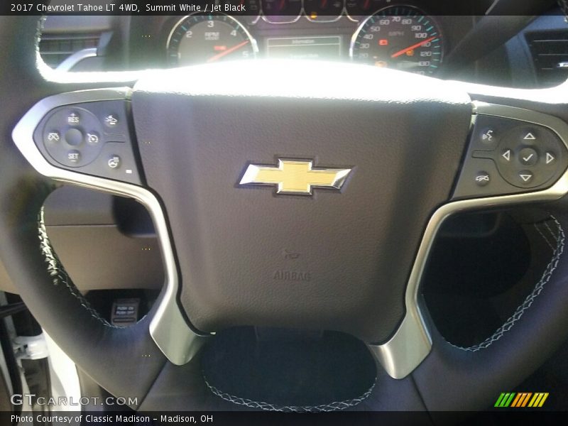Summit White / Jet Black 2017 Chevrolet Tahoe LT 4WD