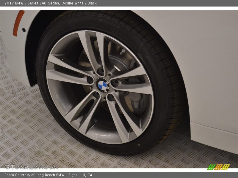 Alpine White / Black 2017 BMW 3 Series 340i Sedan