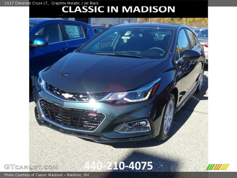 Graphite Metallic / Jet Black 2017 Chevrolet Cruze LT
