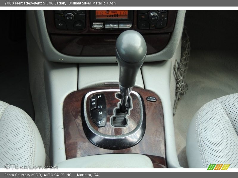 Brilliant Silver Metallic / Ash 2000 Mercedes-Benz S 500 Sedan