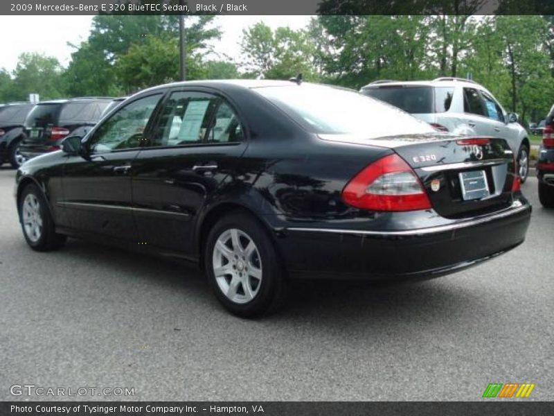 Black / Black 2009 Mercedes-Benz E 320 BlueTEC Sedan