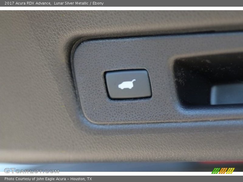 Lunar Silver Metallic / Ebony 2017 Acura RDX Advance