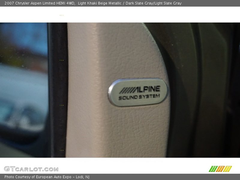 Light Khaki Beige Metallic / Dark Slate Gray/Light Slate Gray 2007 Chrysler Aspen Limited HEMI 4WD